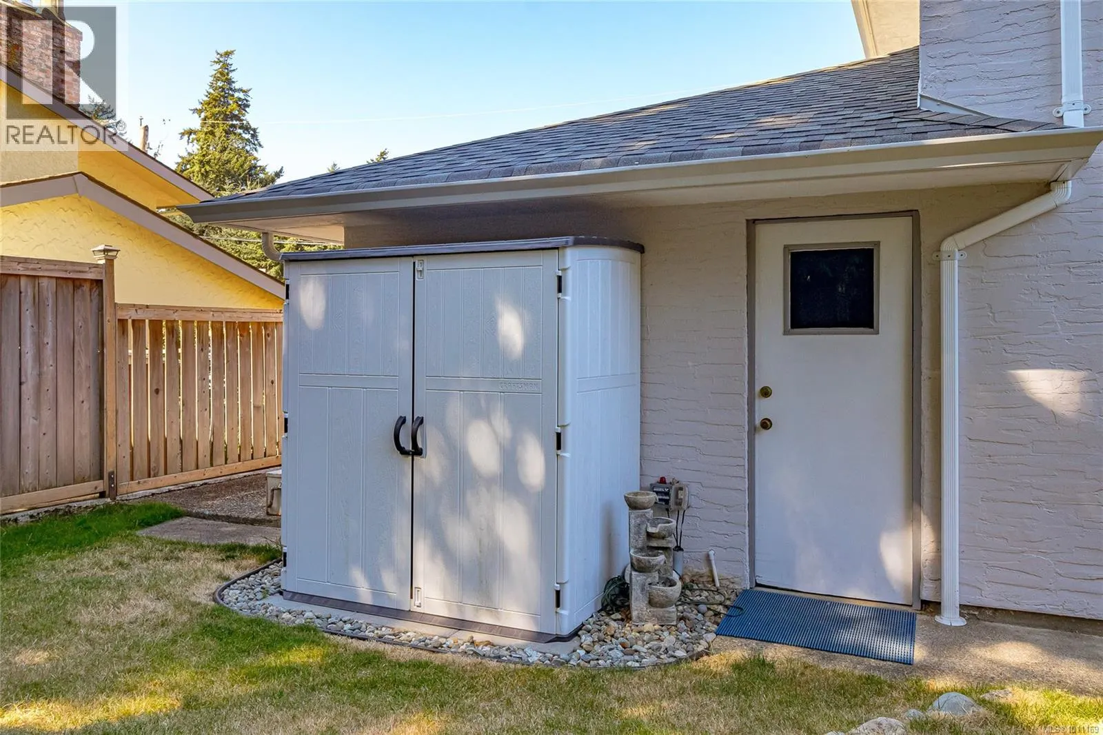 3355 Wellsmith Cres