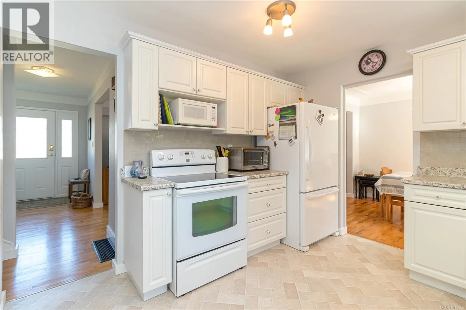 3355 Wellsmith Cres