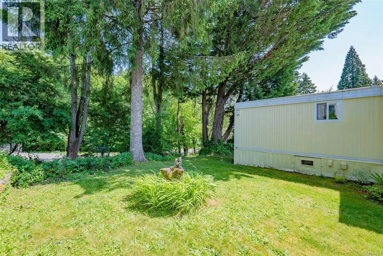 48 Honey Dr