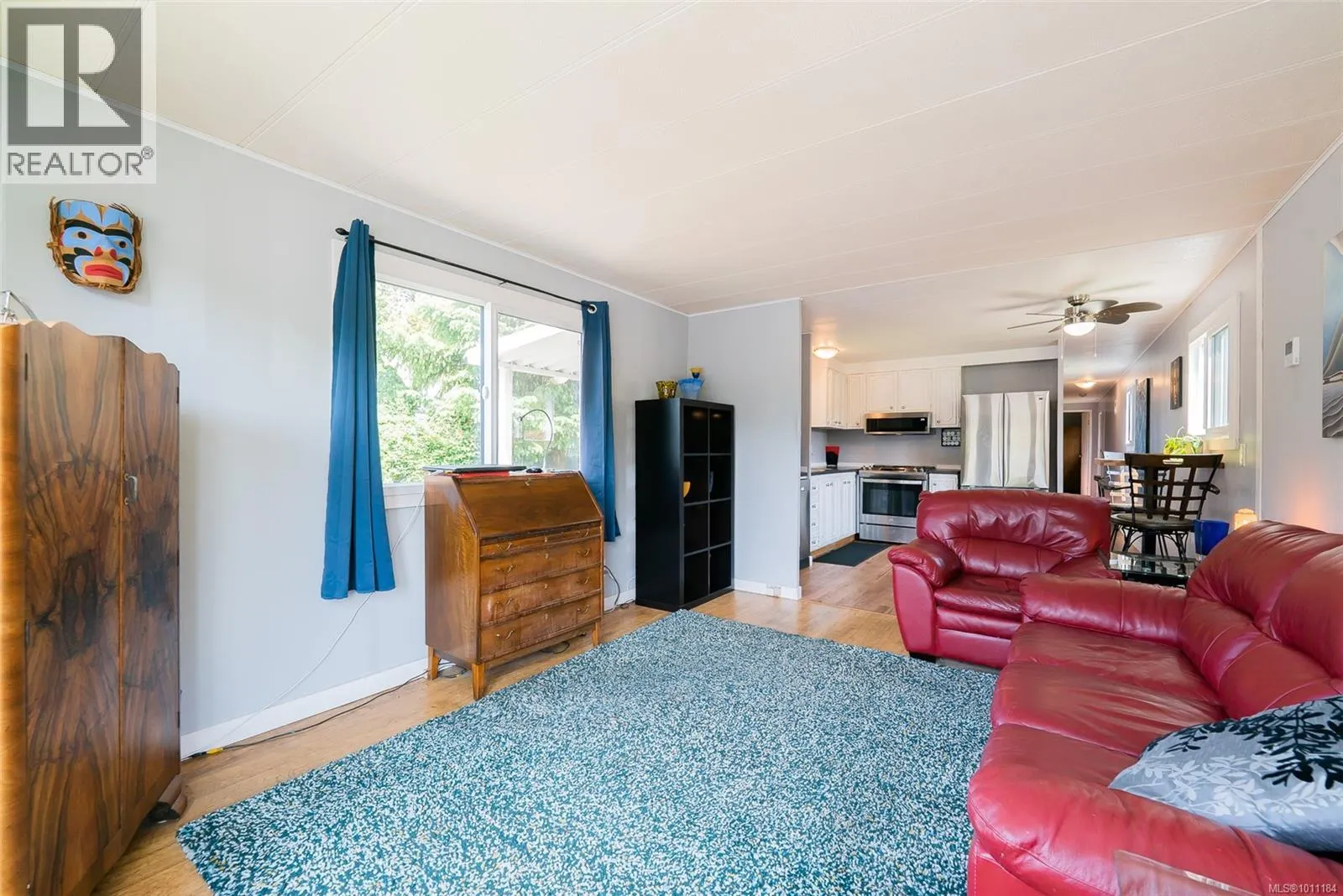 48 Honey Dr