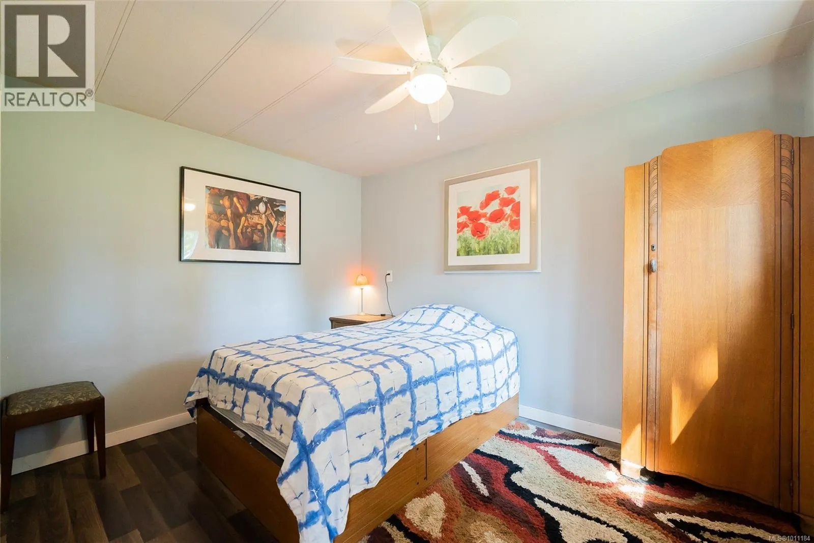48 Honey Dr