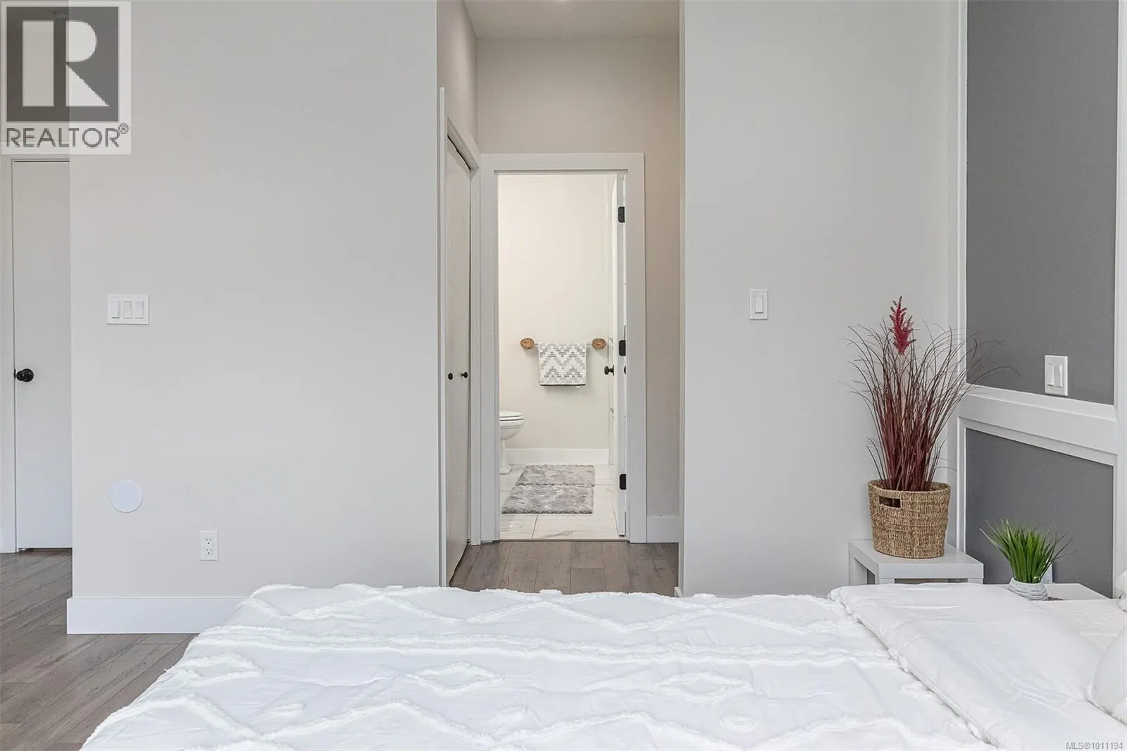 3765 Marjorie Way