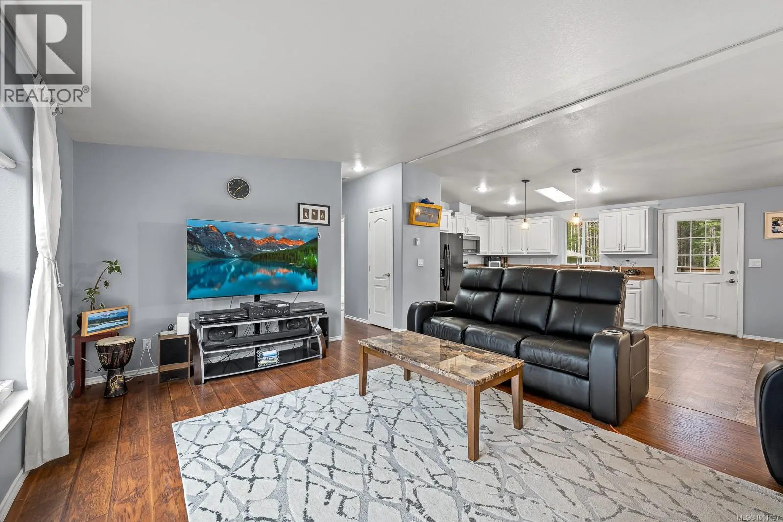 1888 BATES Rd