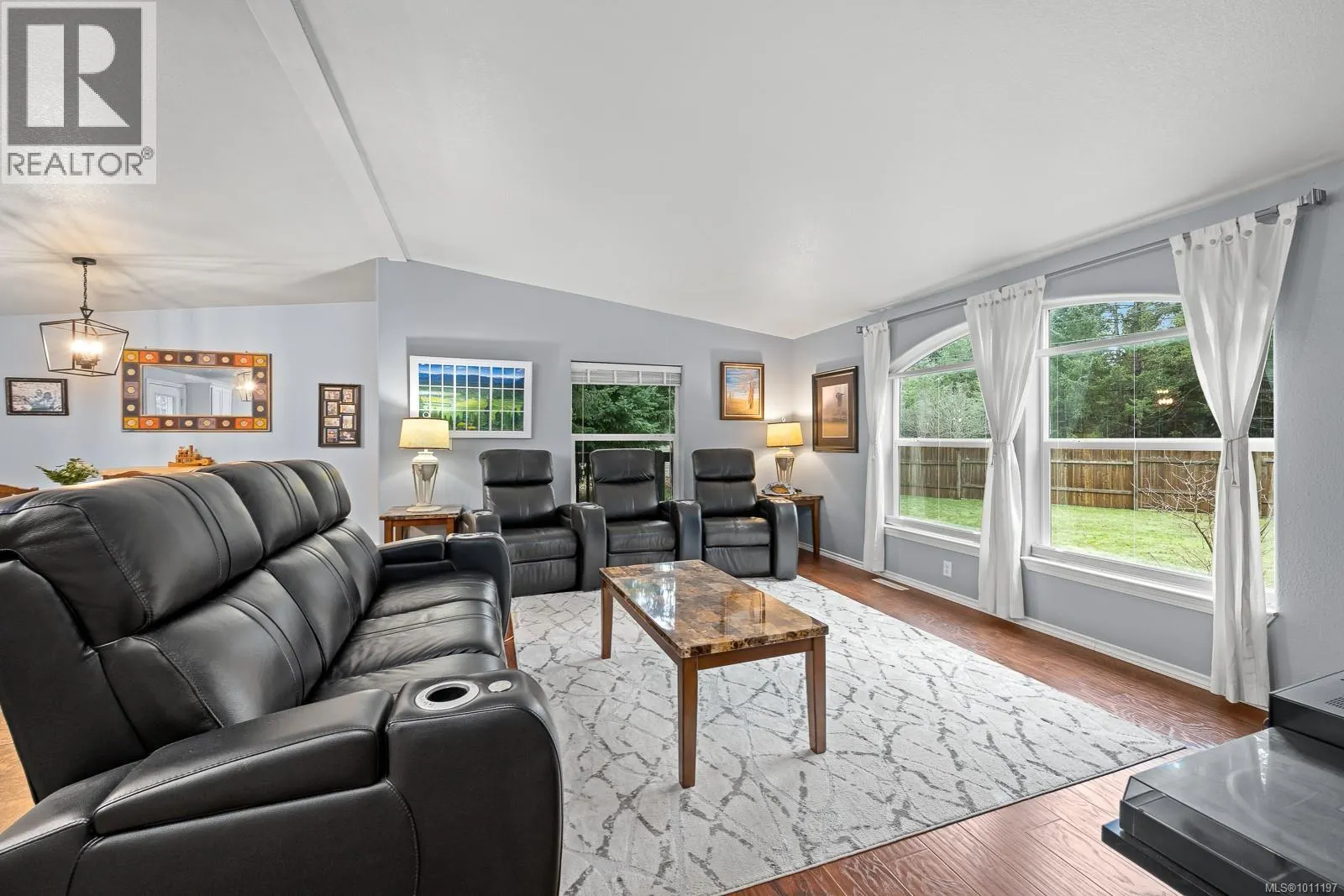 1888 BATES Rd
