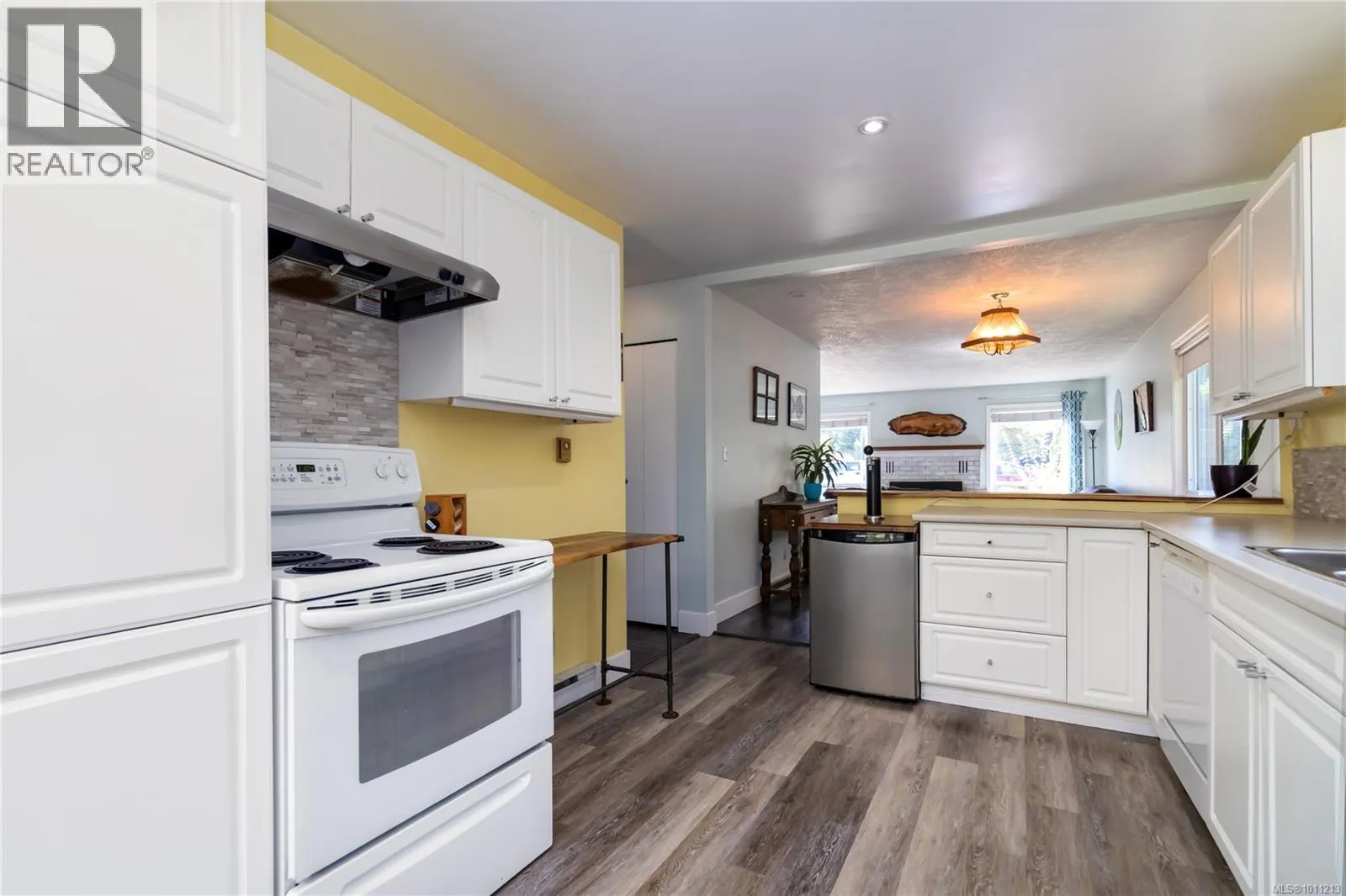 3264 Southglen Dr