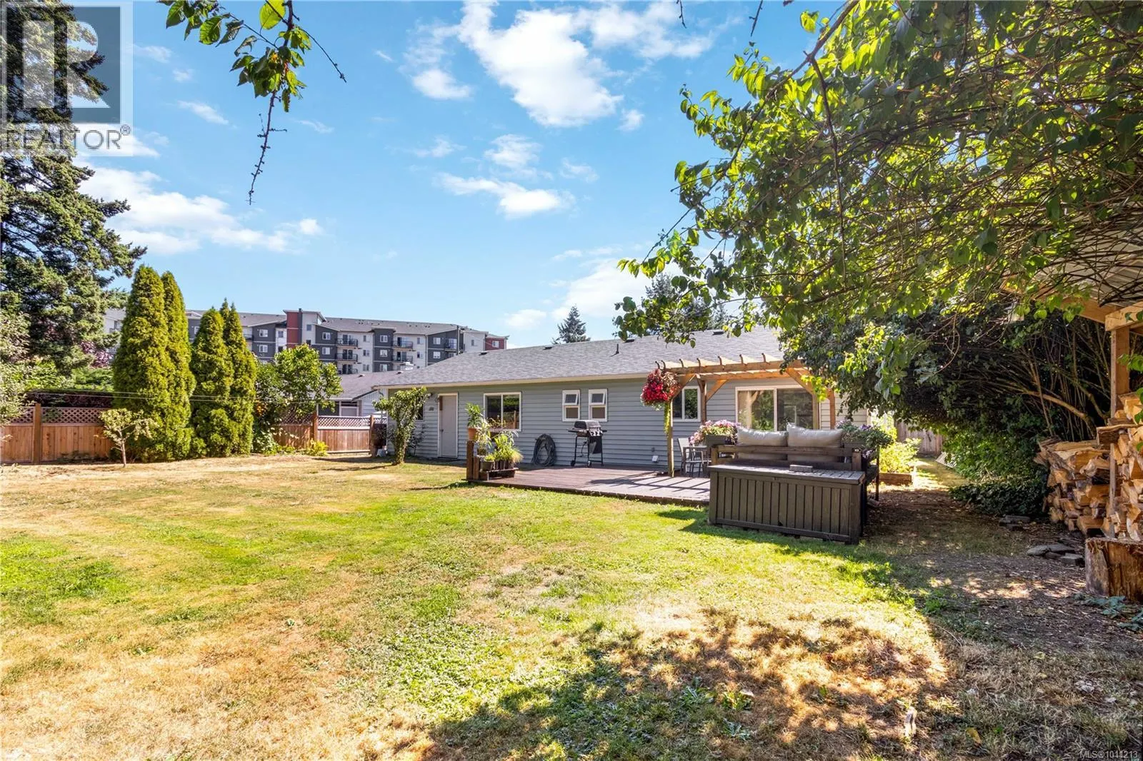 3264 Southglen Dr