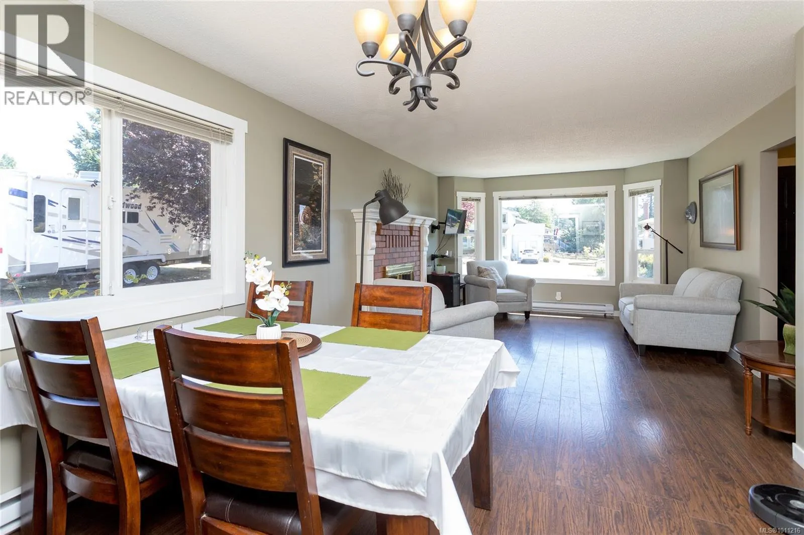 778 Cameo St