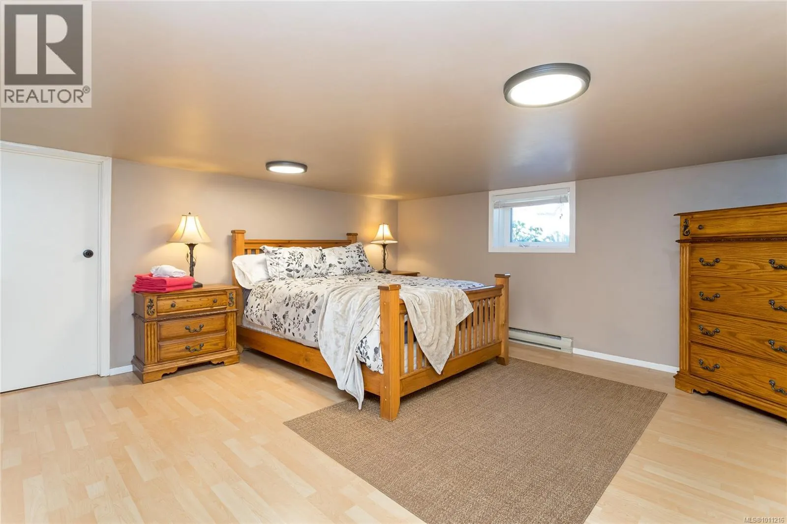 778 Cameo St