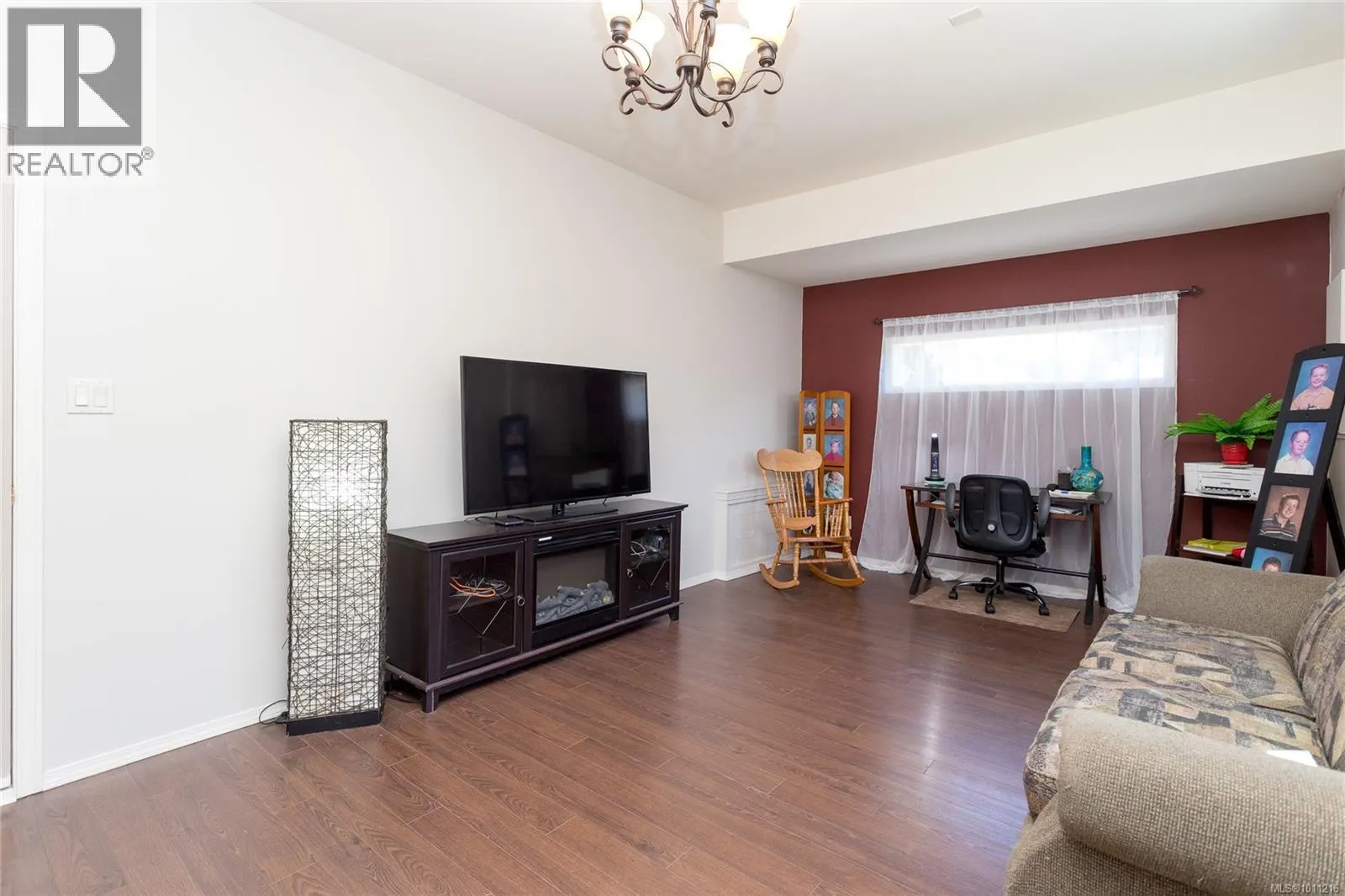 778 Cameo St