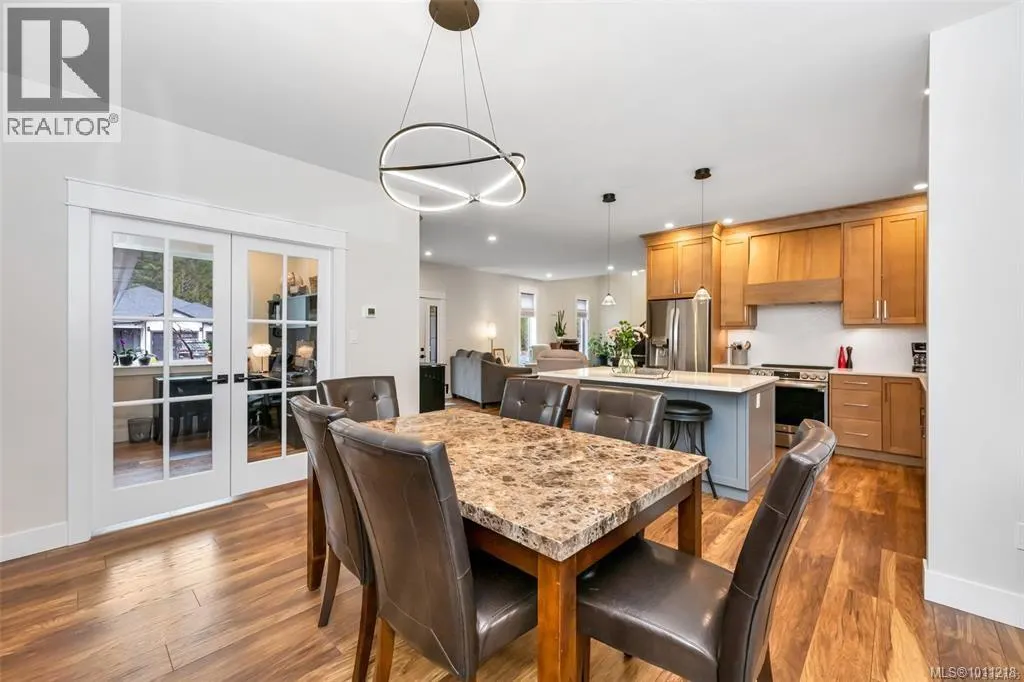 168 Edgewood Dr
