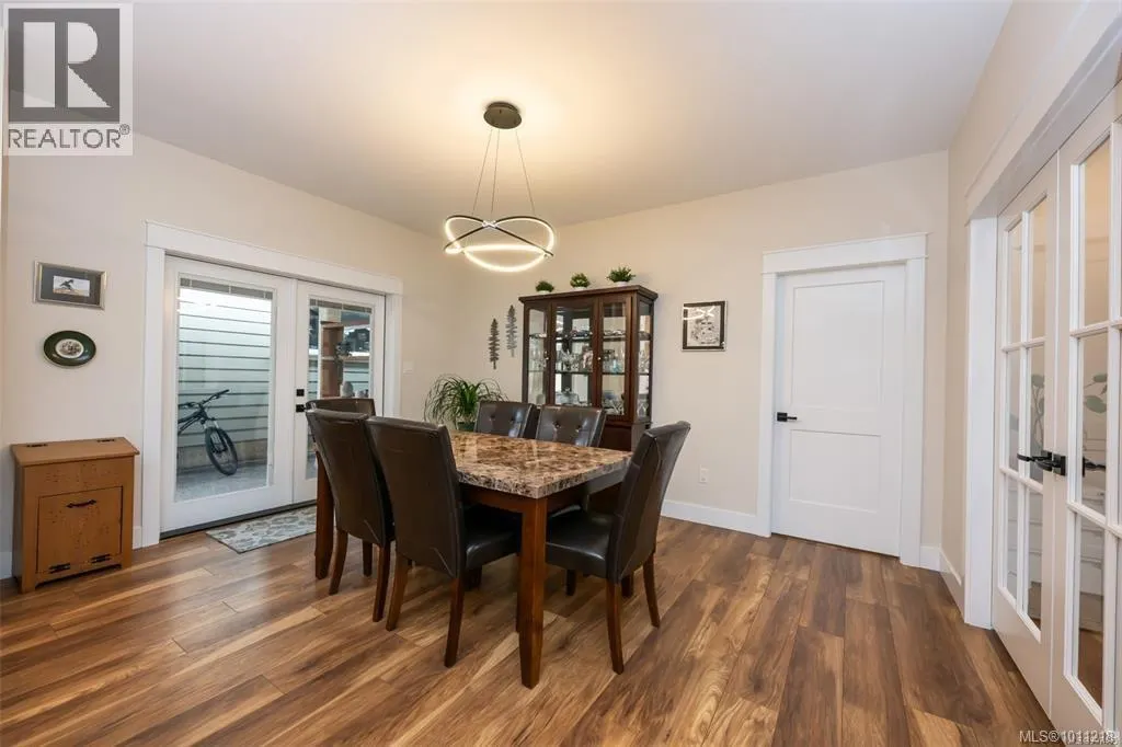 168 Edgewood Dr
