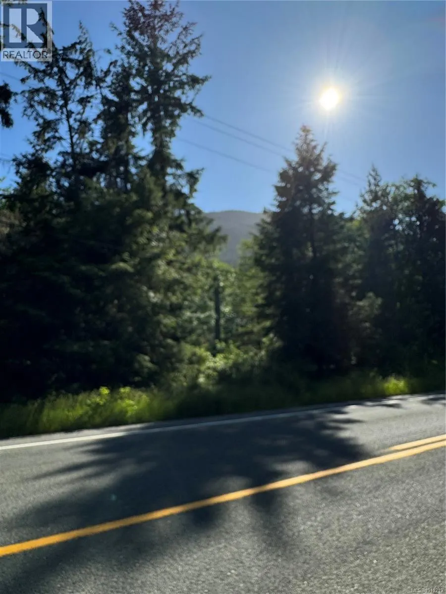 779 Sayward Rd