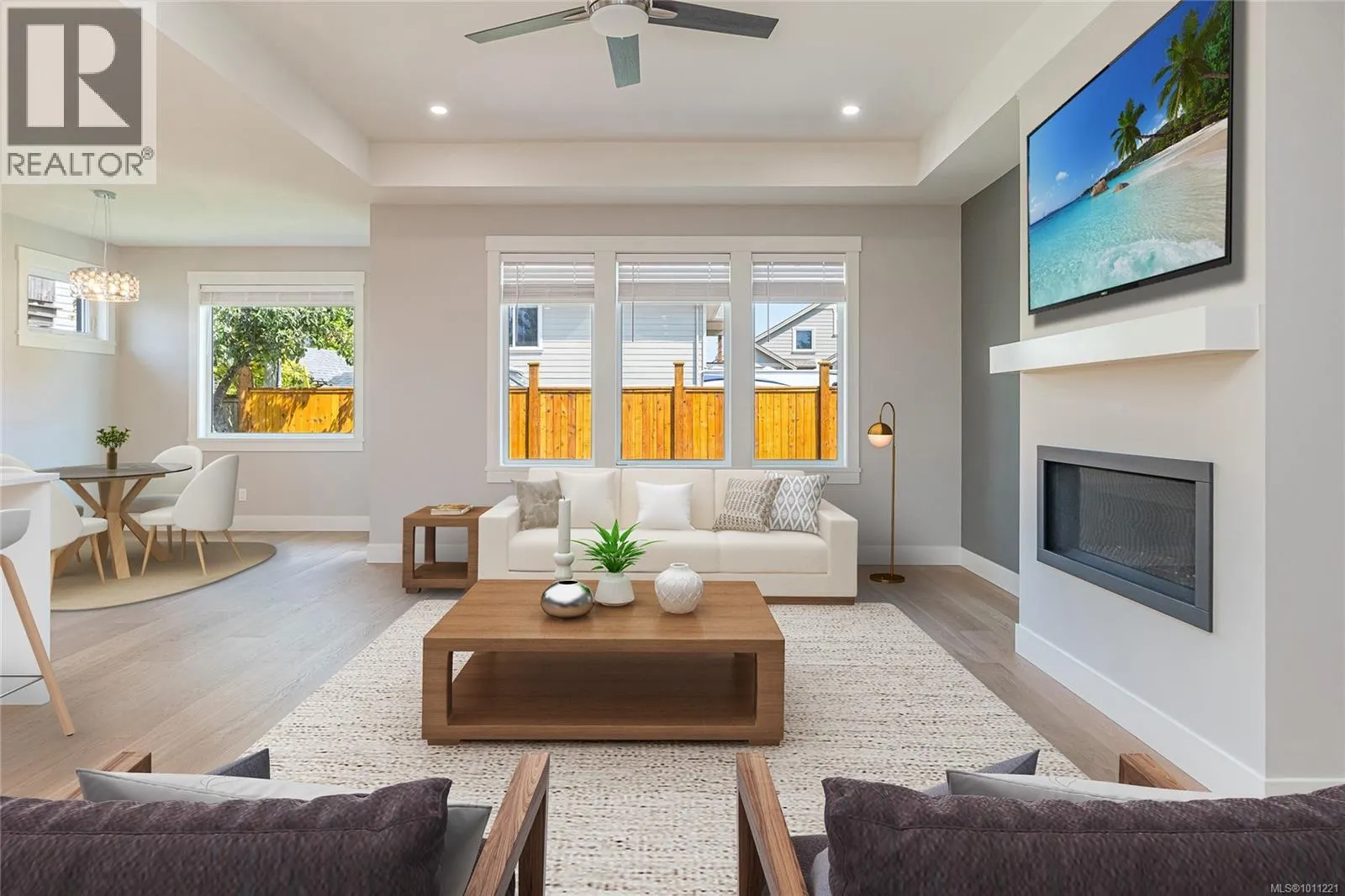 317 Pioneer Cres