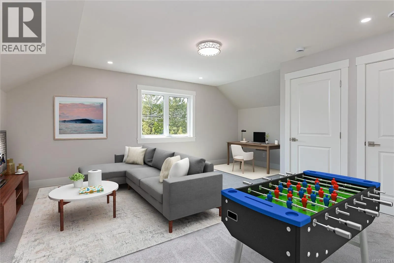 317 Pioneer Cres