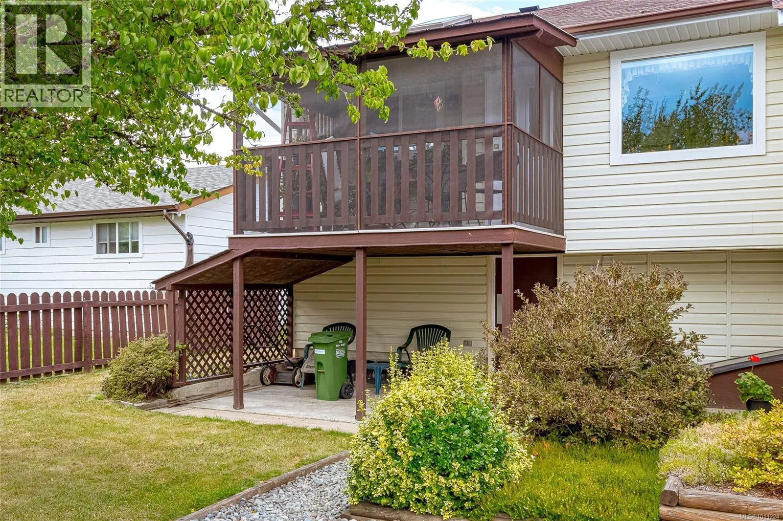 3220 Moorfield Rd