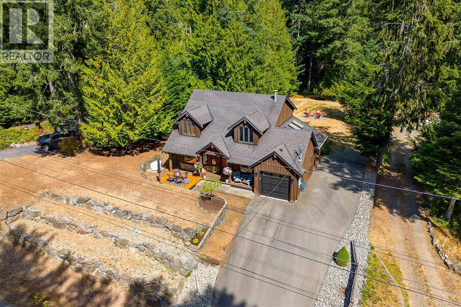 1633 Cole Rd