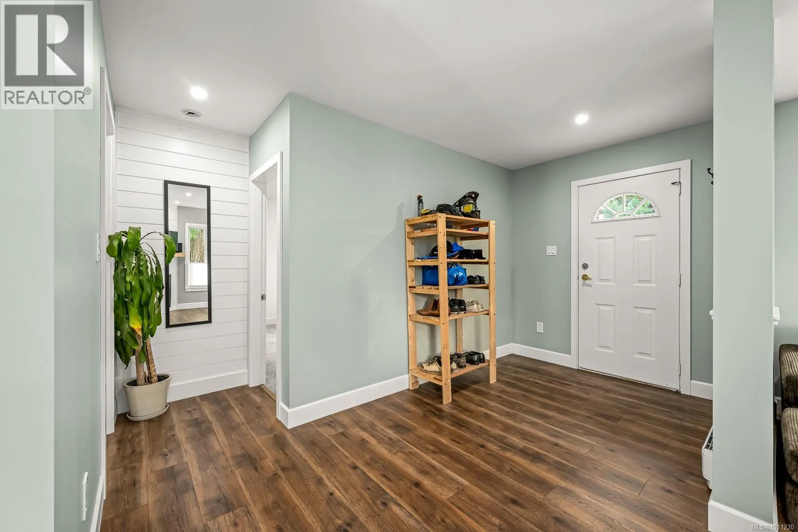 2103 Saratoga Rd
