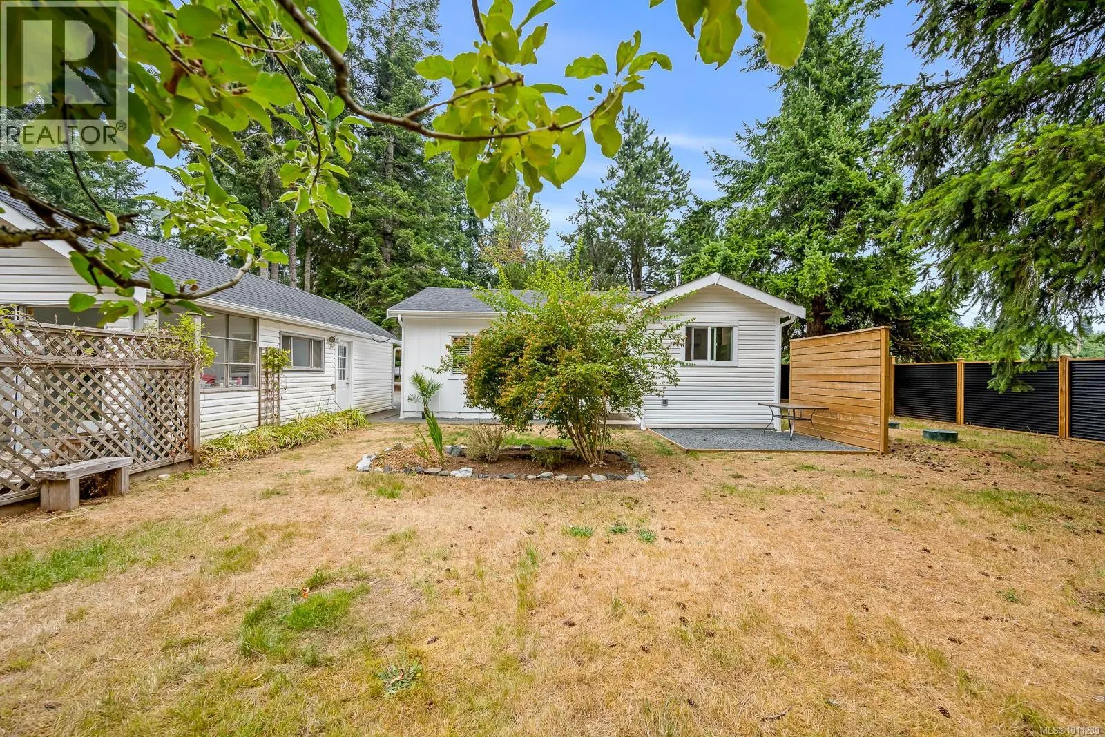 2103 Saratoga Rd