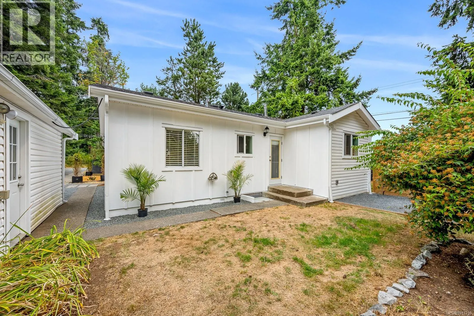 2103 Saratoga Rd