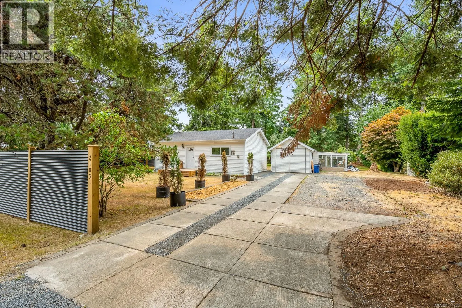 2103 Saratoga Rd