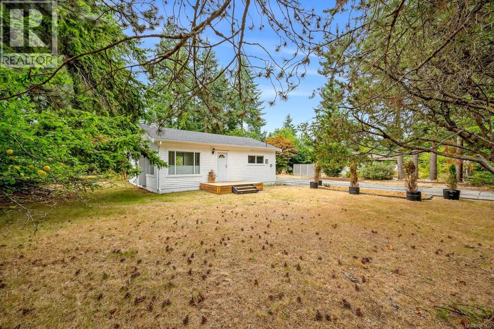 2103 Saratoga Rd