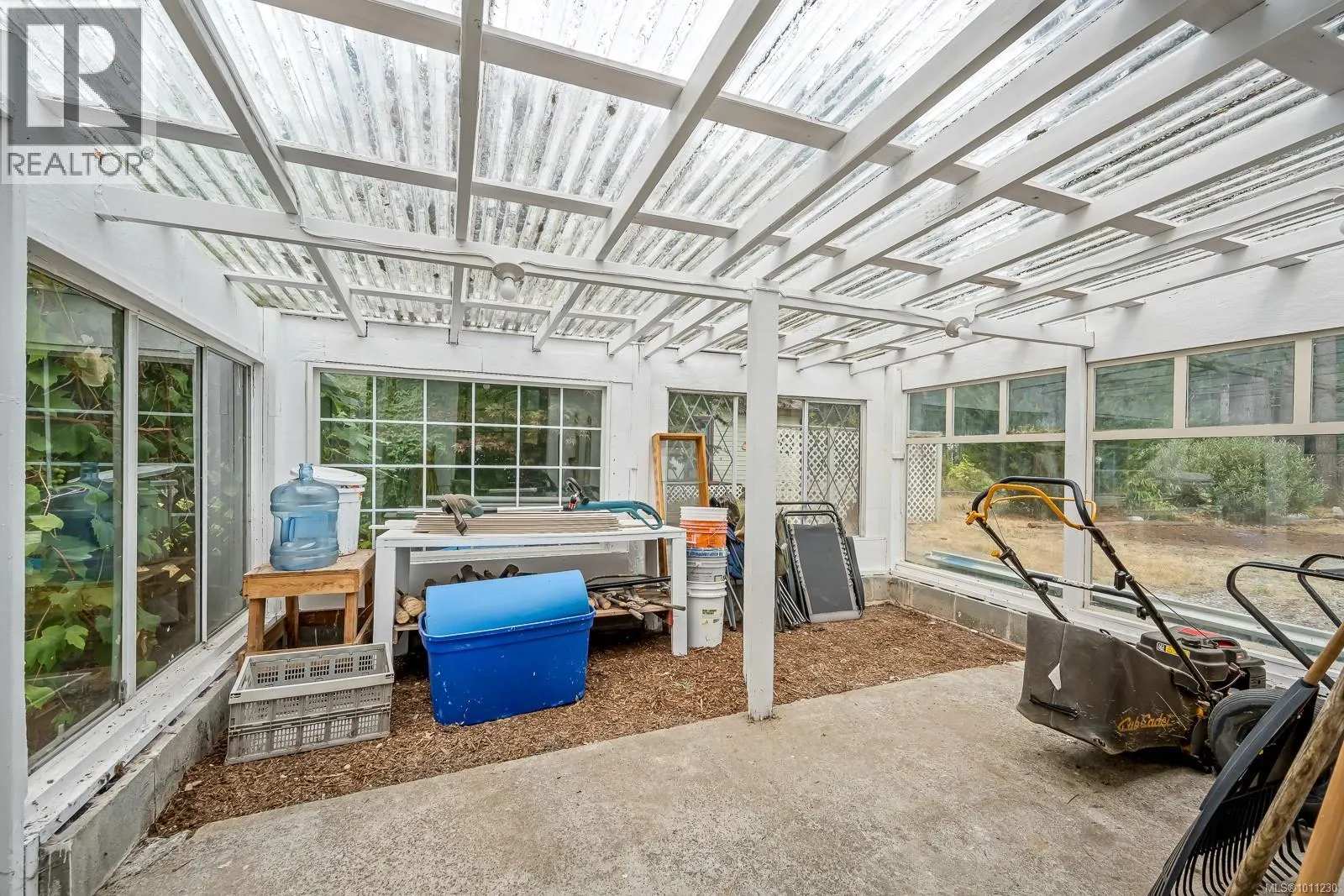2103 Saratoga Rd