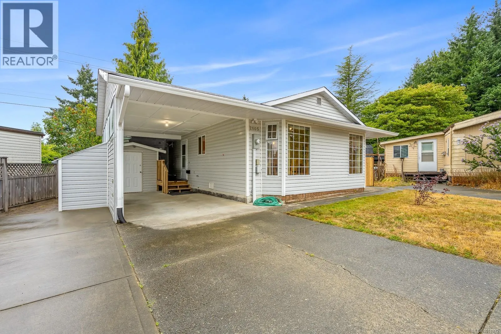 2105 Pemberton Pl