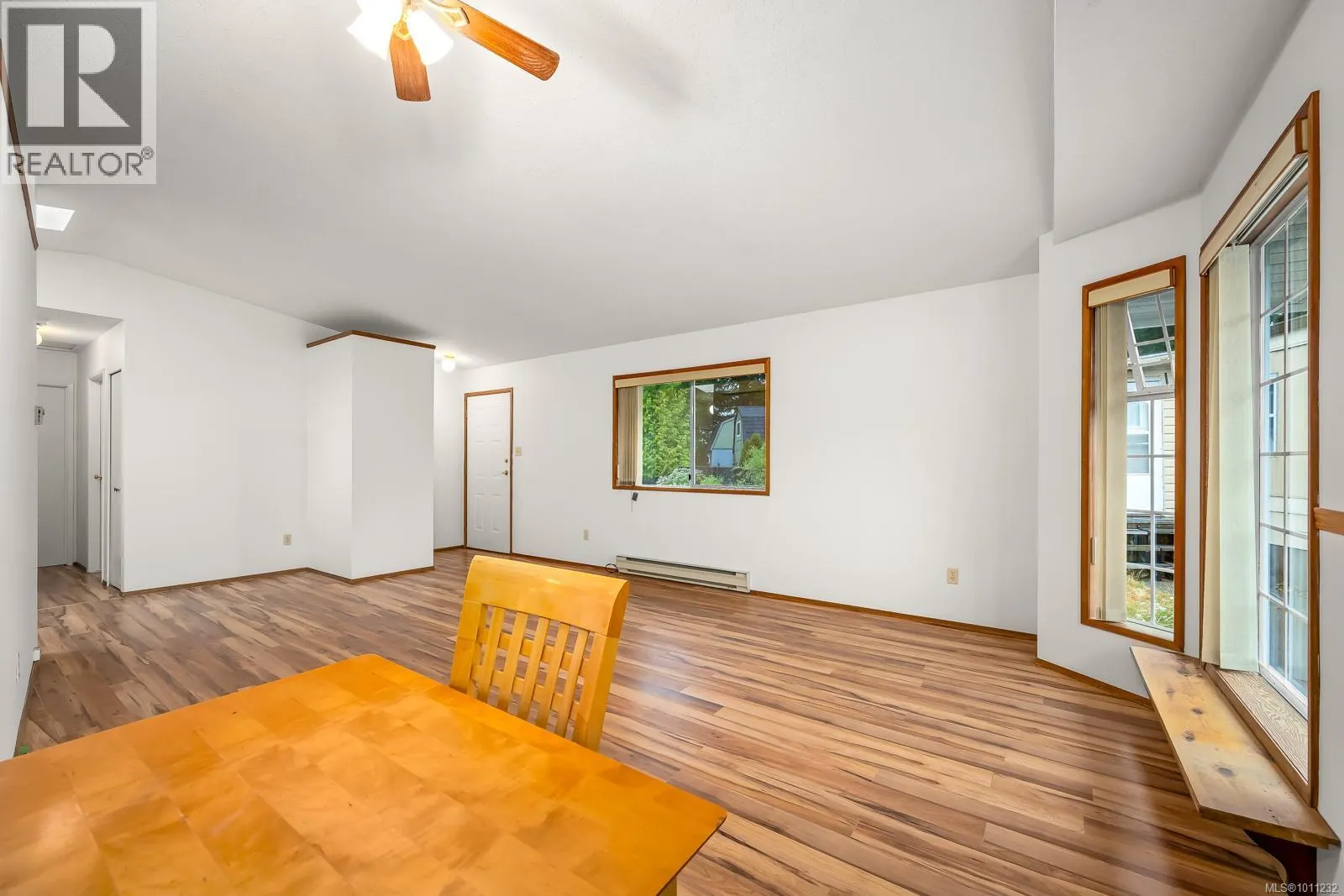 2105 Pemberton Pl