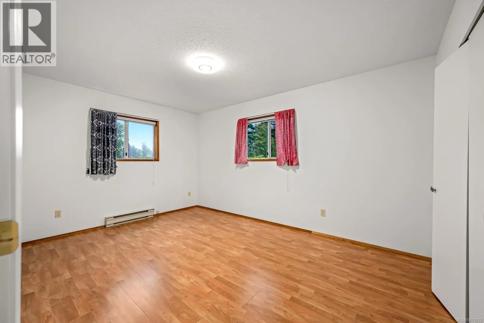 2105 Pemberton Pl