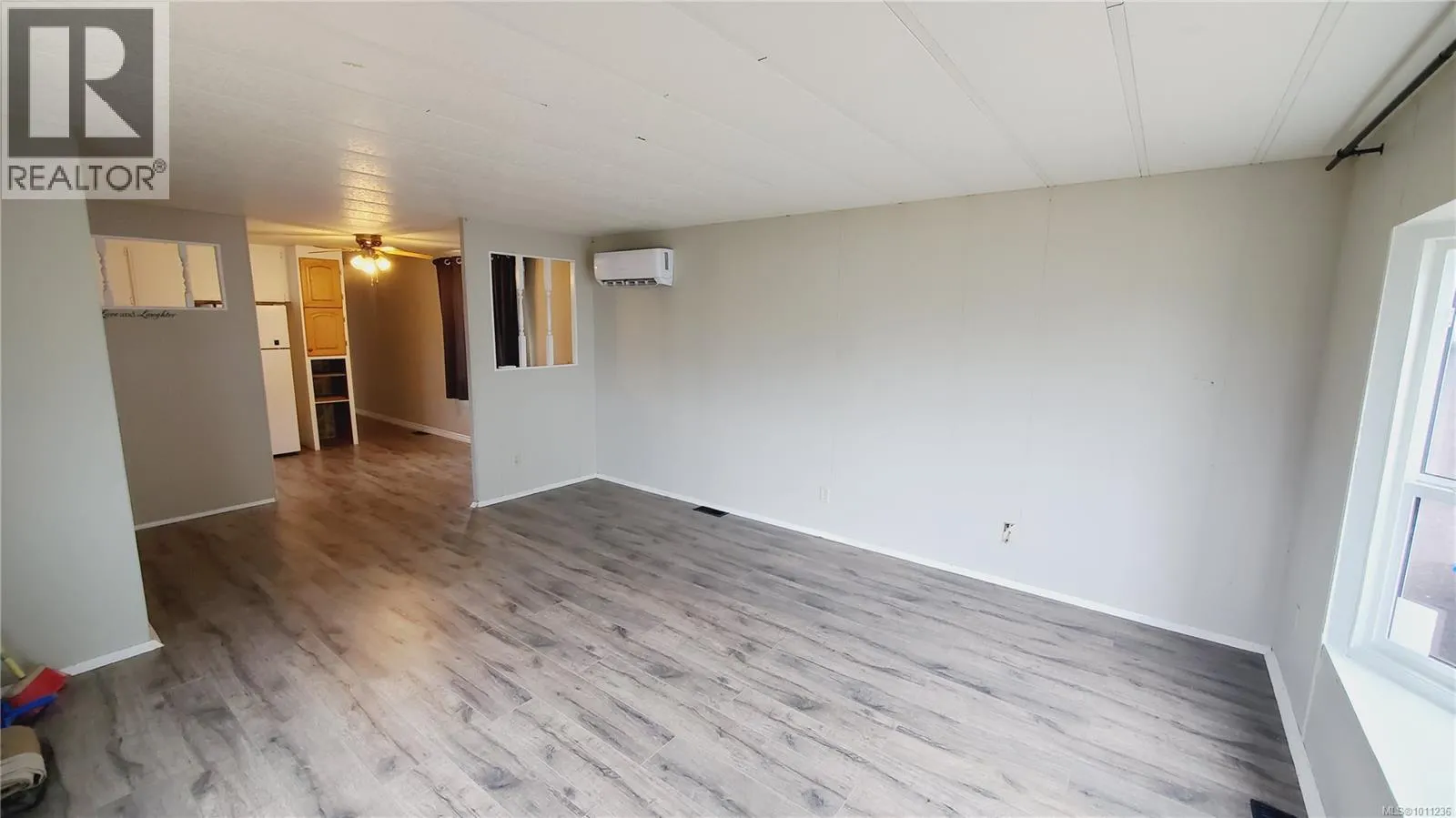 48 1714 Alberni Hwy