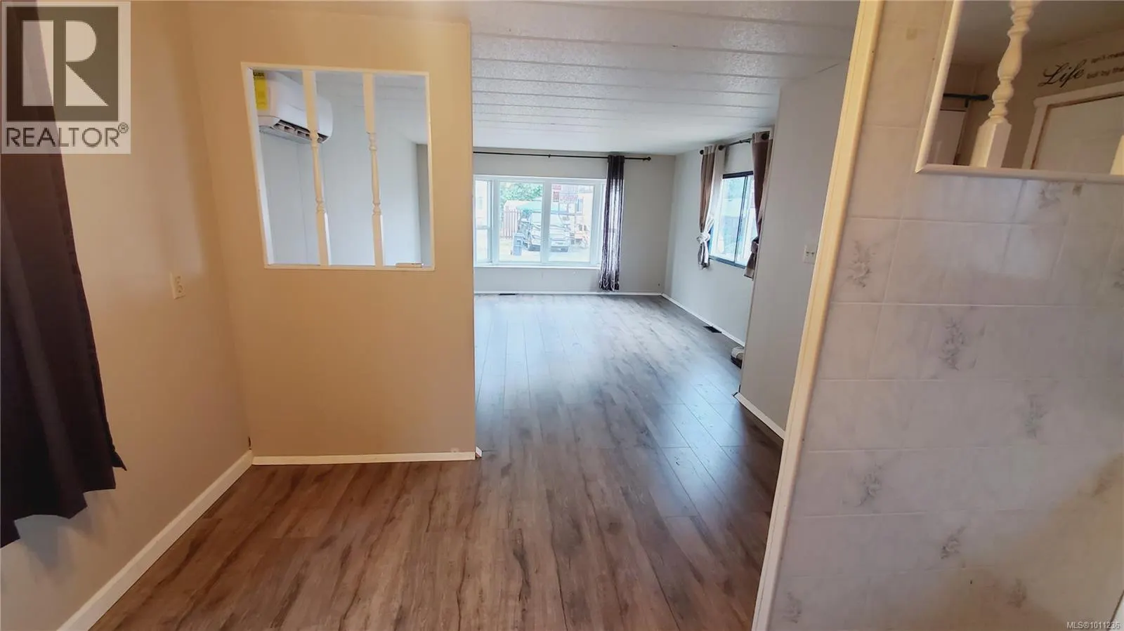 48 1714 Alberni Hwy