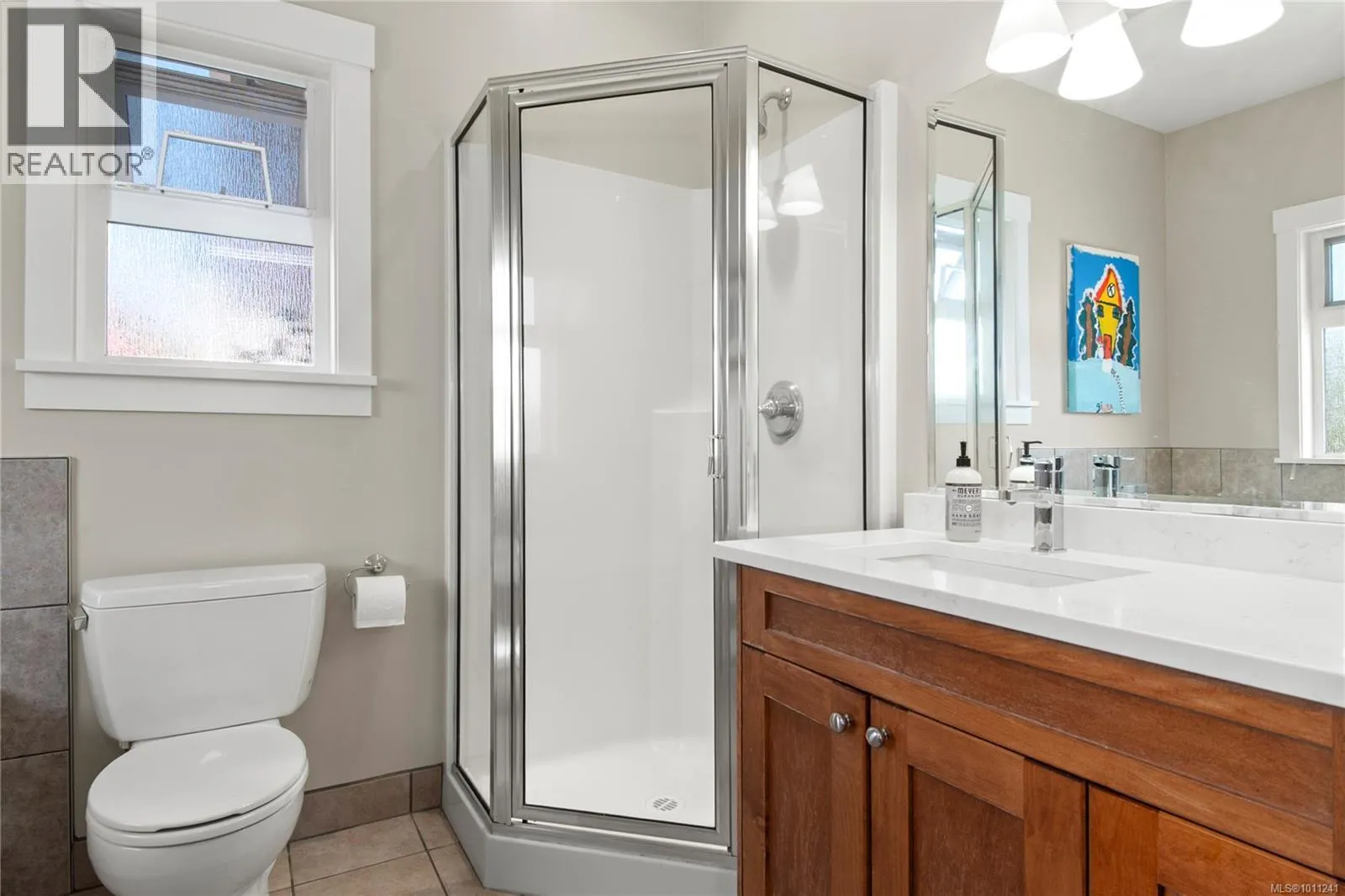 2550 Hebrides Cres