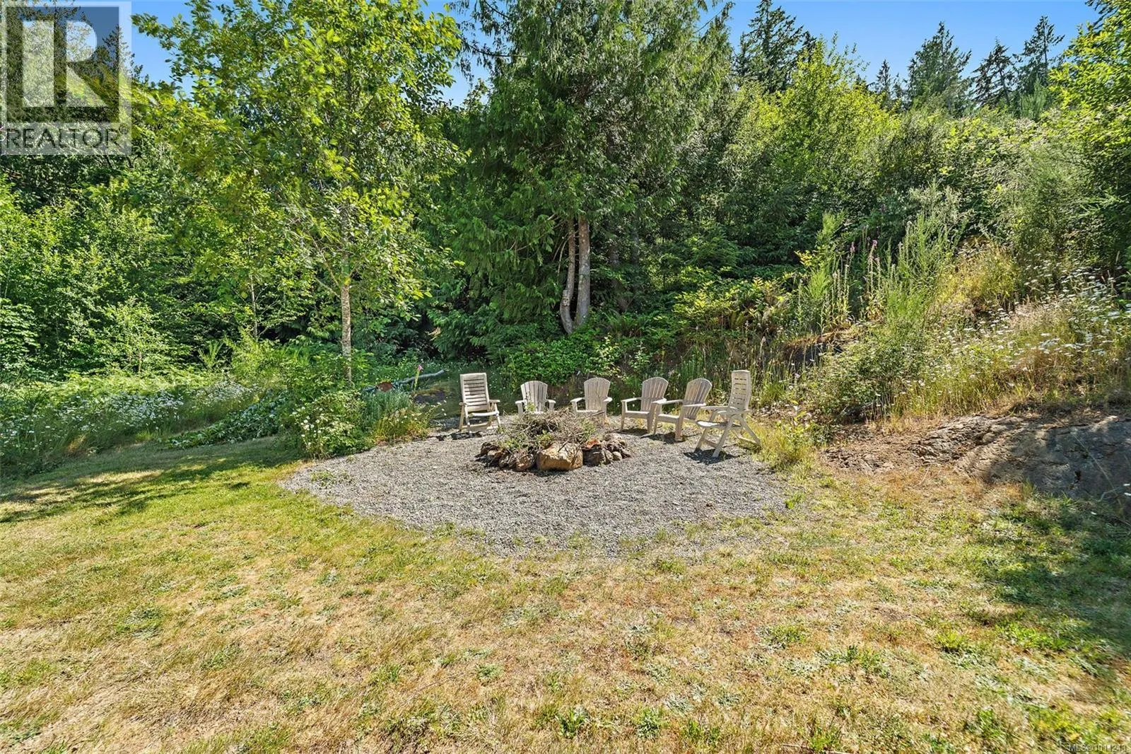 2877 Patricia Marie Pl