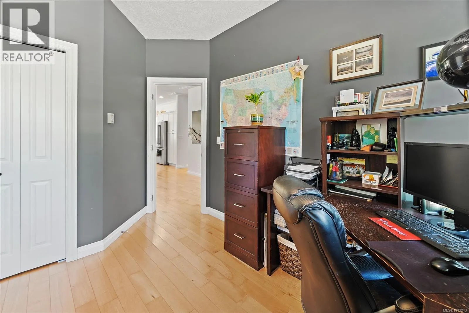 2877 Patricia Marie Pl