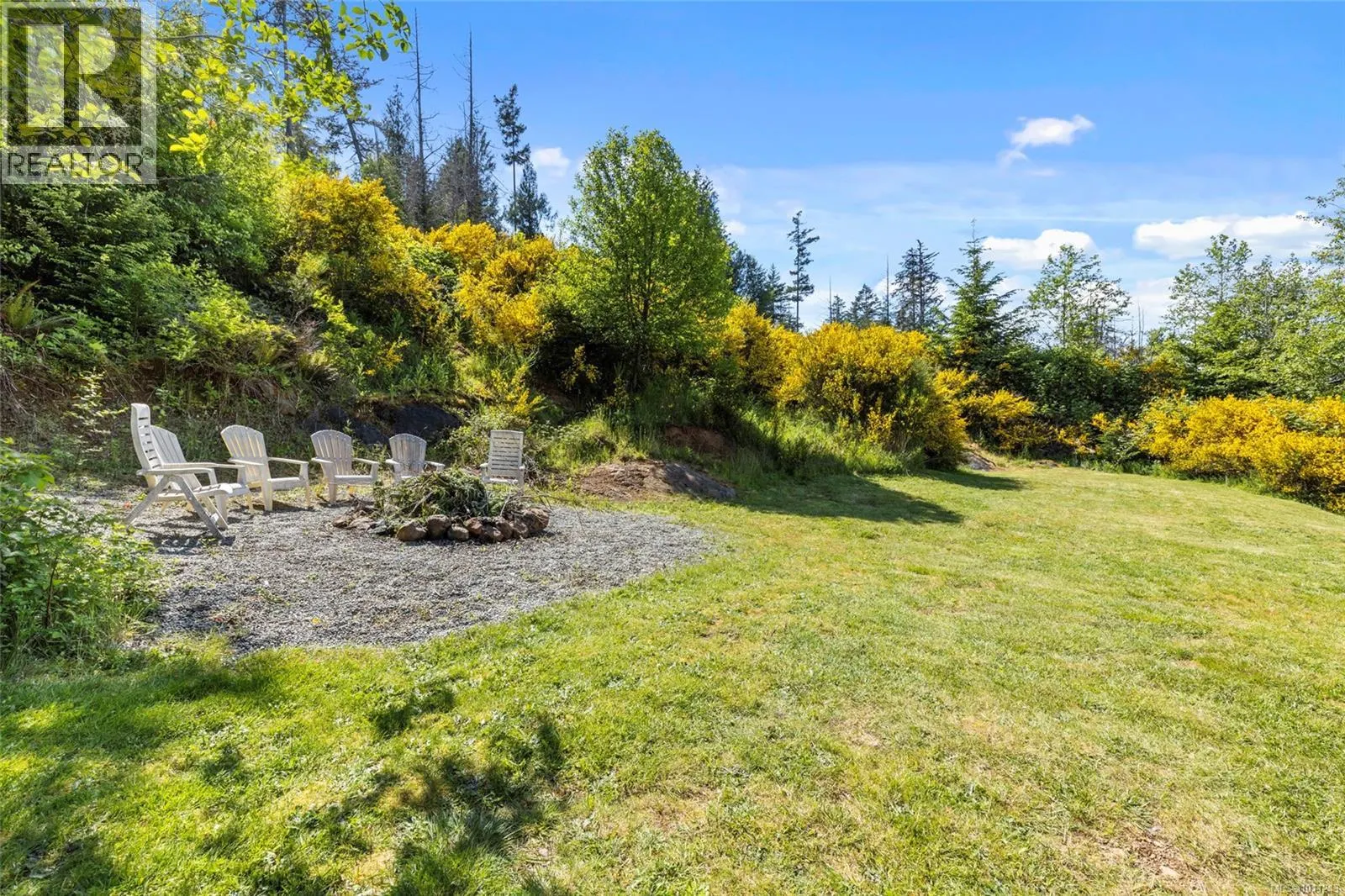2877 Patricia Marie Pl