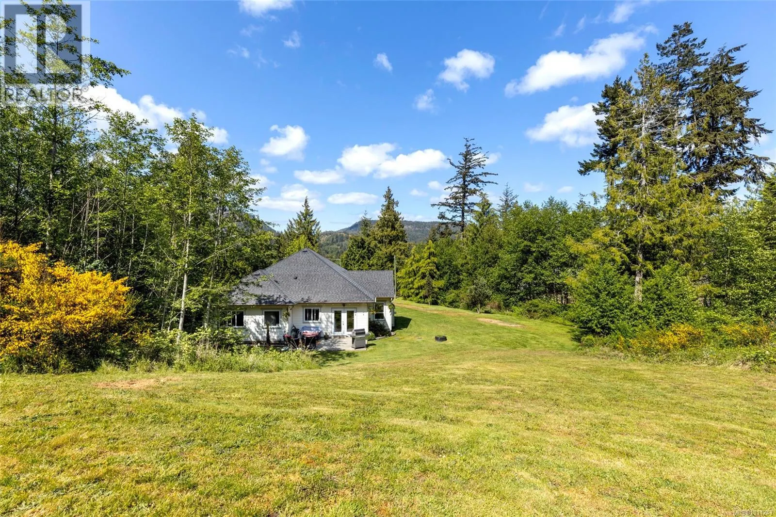 2877 Patricia Marie Pl