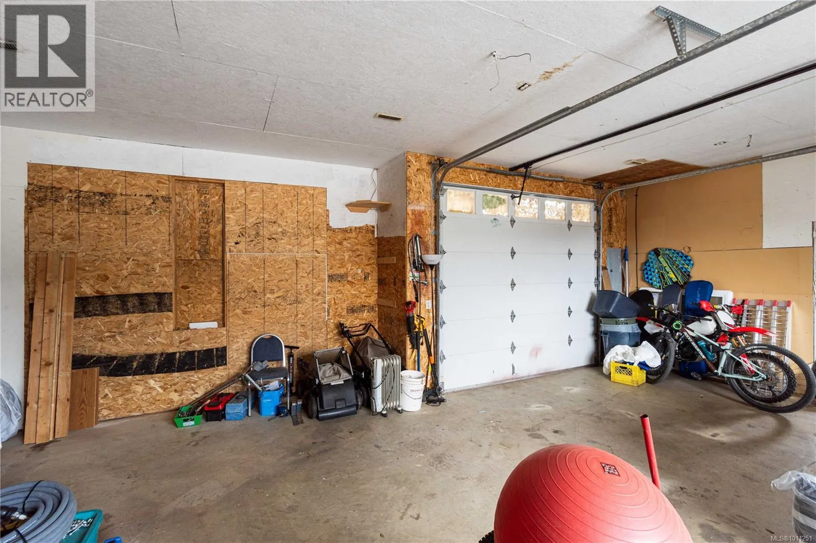 2659 6th Ave
