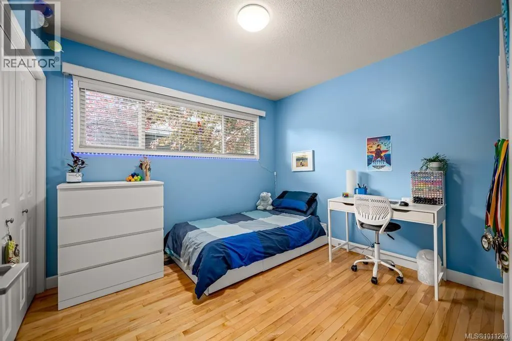 141 Thulin St