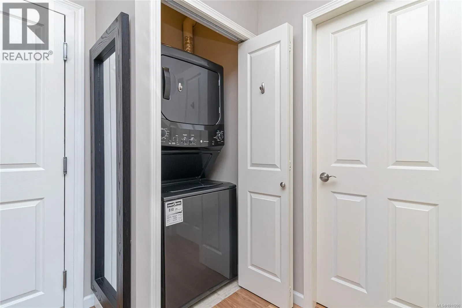 210 1959 Polo Park Crt
