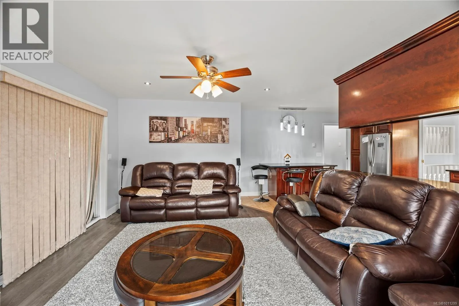 4375 Viewmont Ave