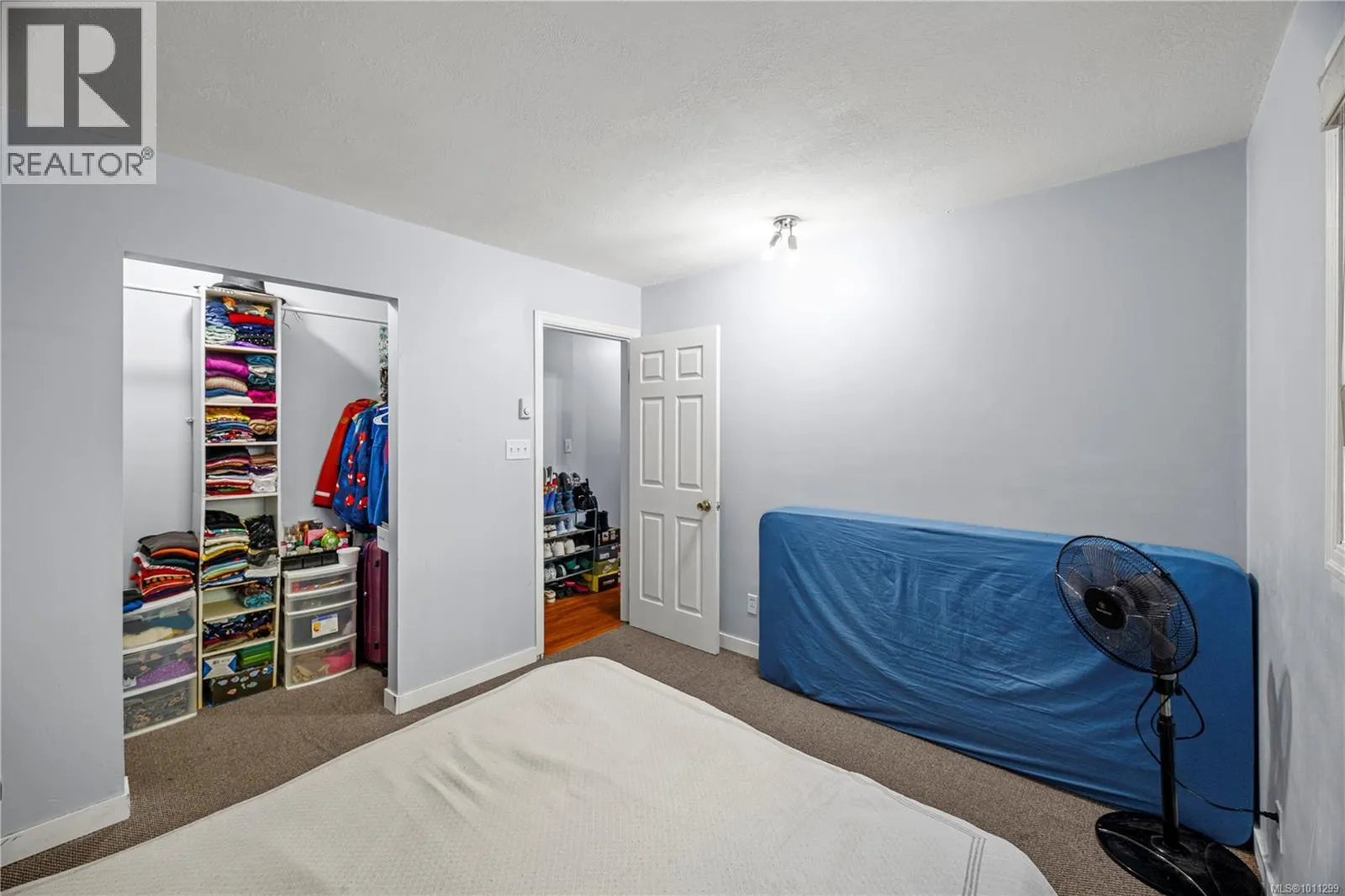 4375 Viewmont Ave