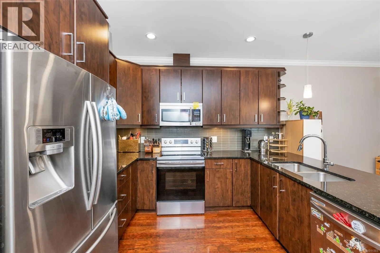 3016 Dornier Rd