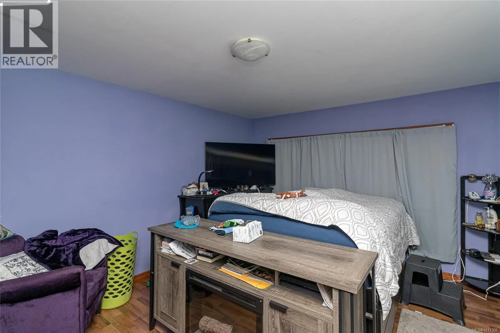 132 1753 Cecil St