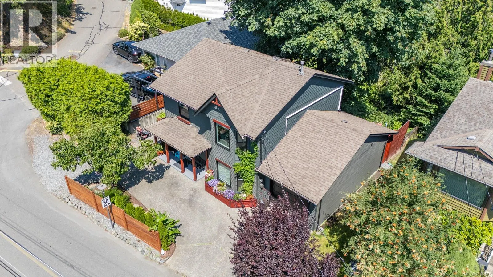 191 Summit Dr