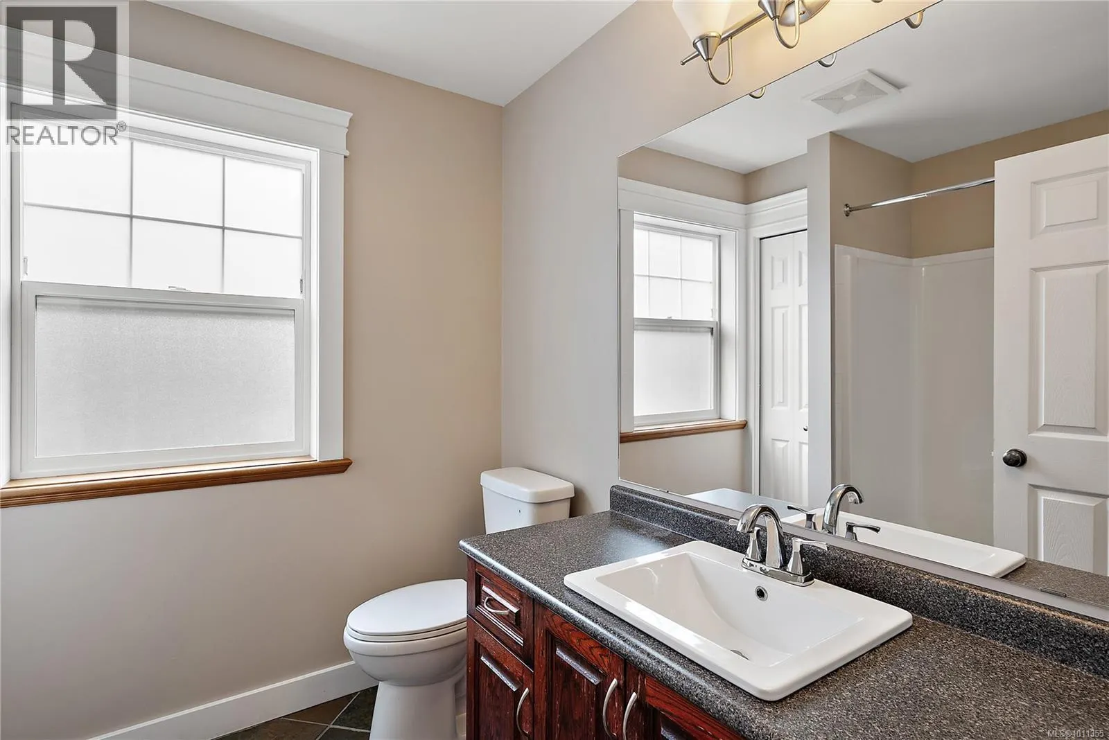 3456 Auburn Crt