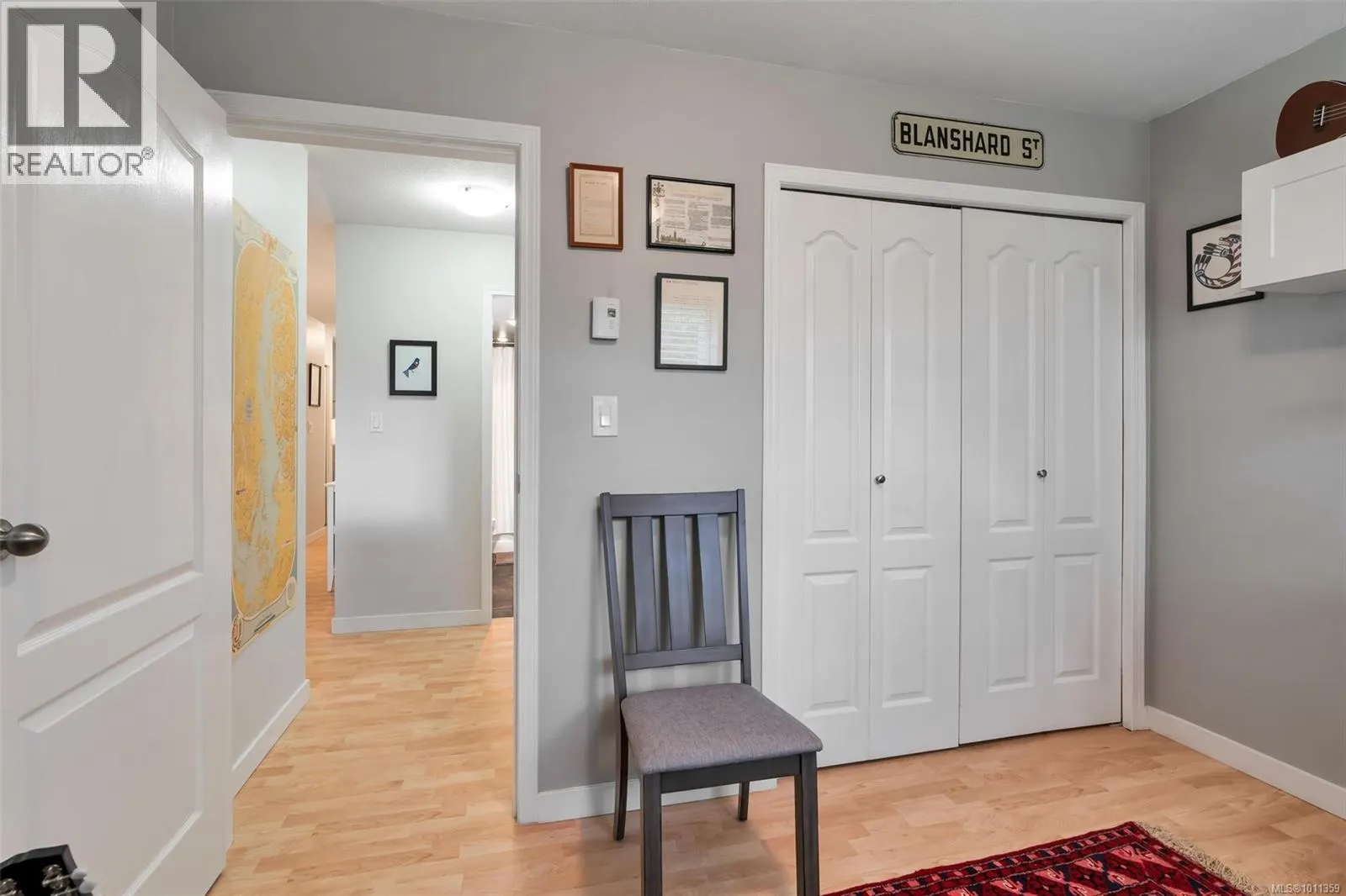 205 7070 West Saanich Rd