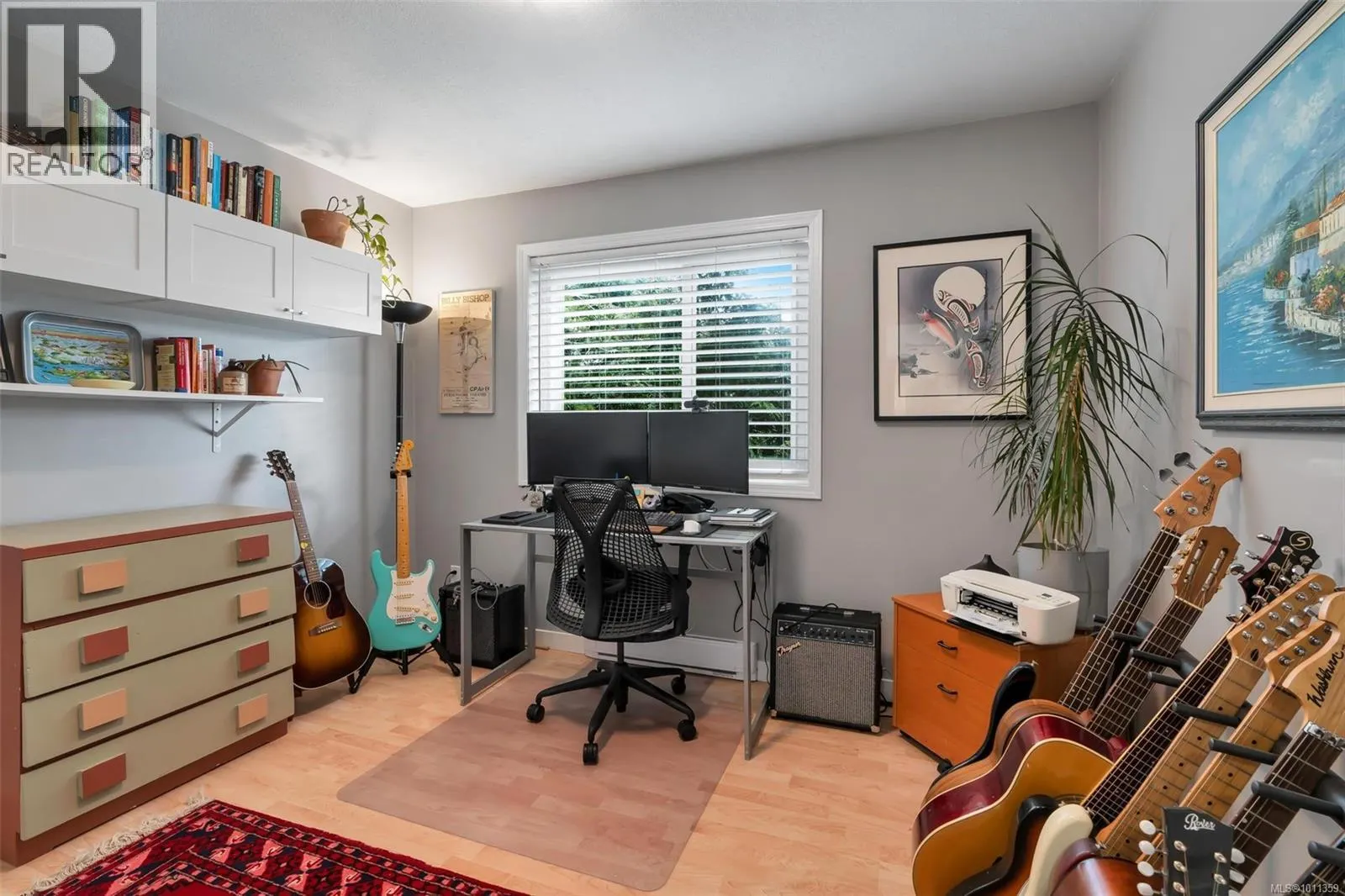 205 7070 West Saanich Rd