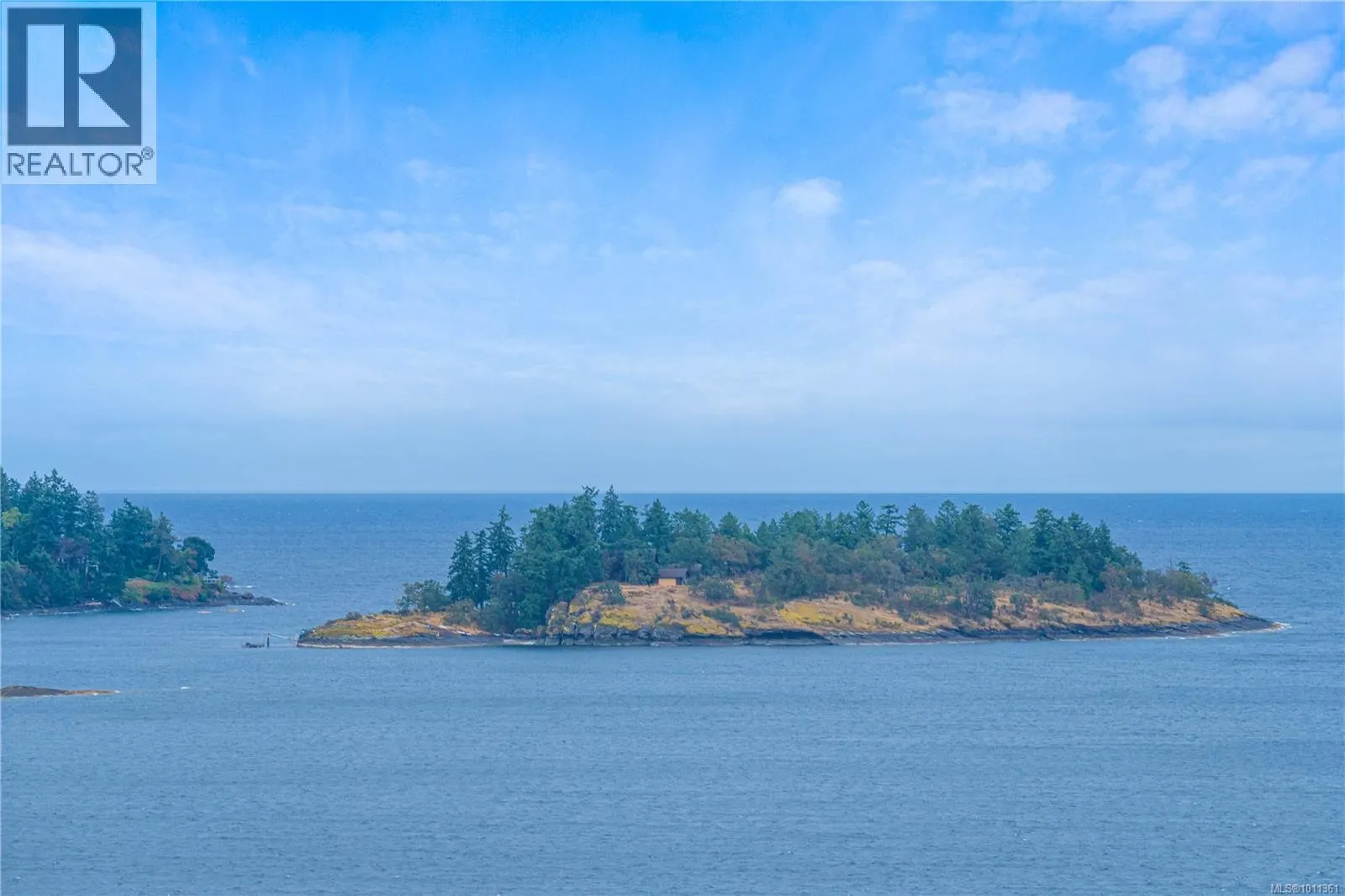 606 2562 Departure Bay Rd