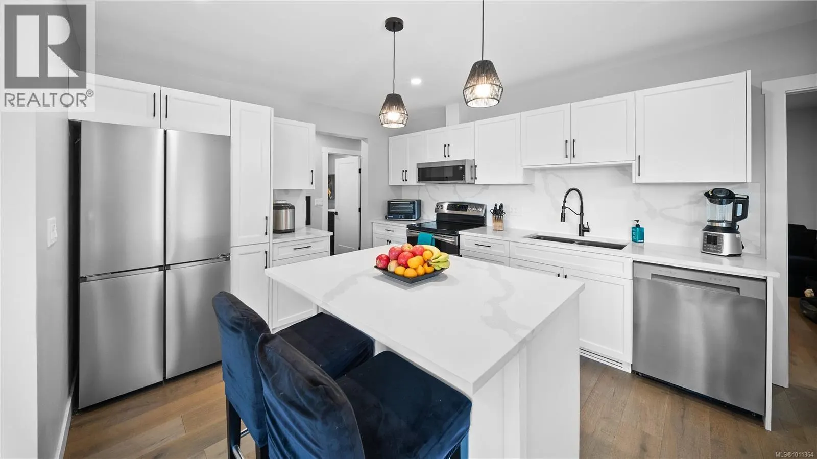 2838 Parkview Dr