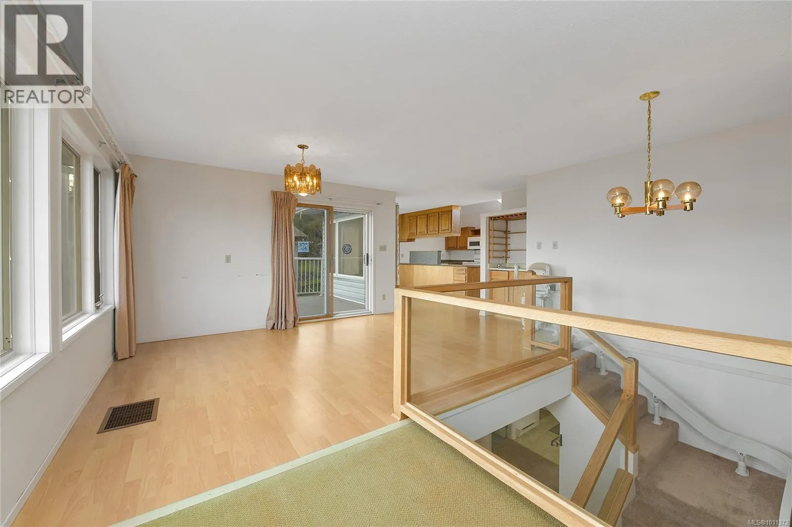 2723 Hibbens Close